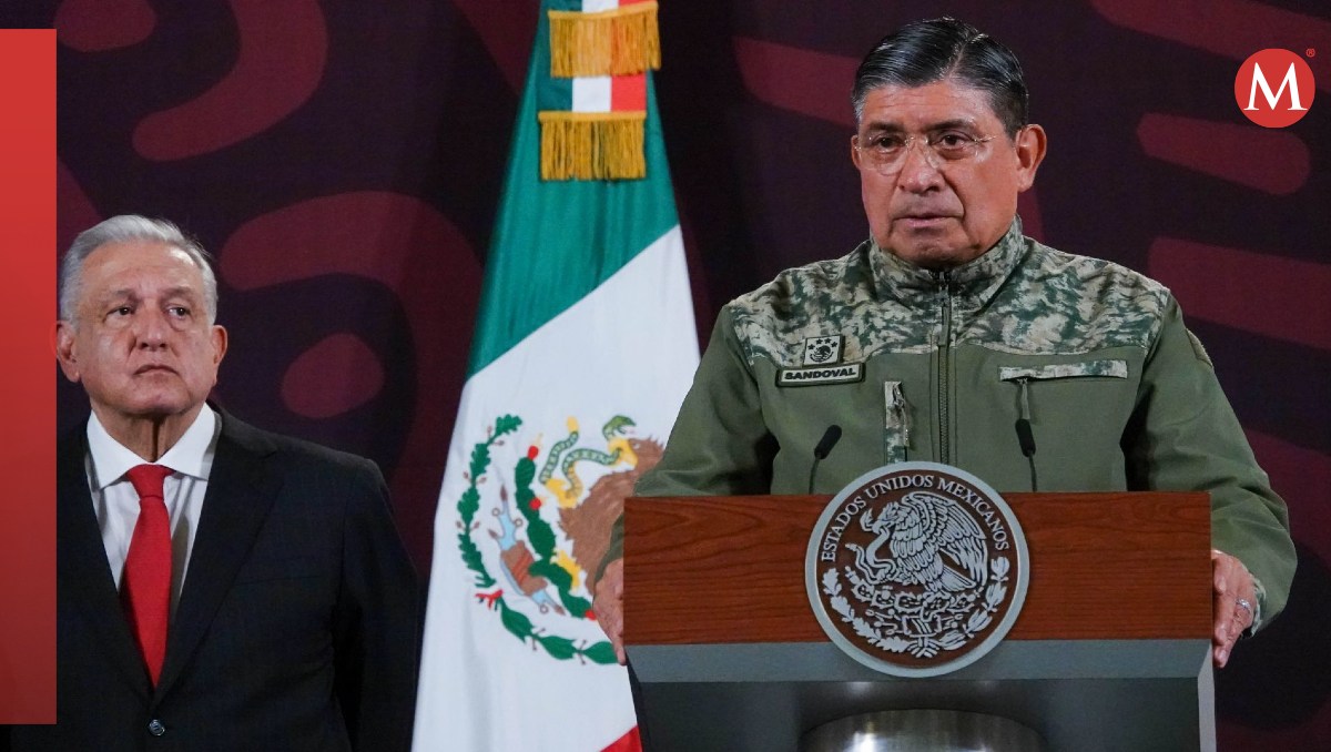 Luis Cresencio Sandoval, secretario de la Defensa Nacional, en la conferencia de hoy. |