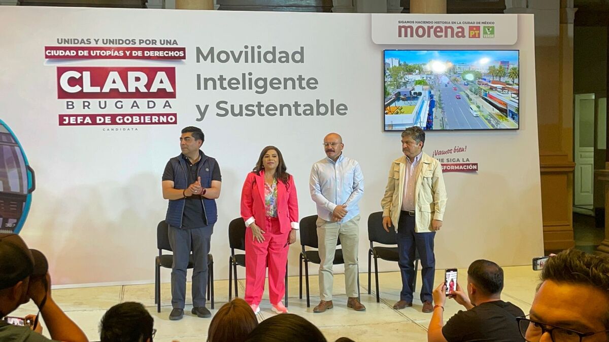 El plan de Brugada contempla la modernización del sistema de taxis. | Especial