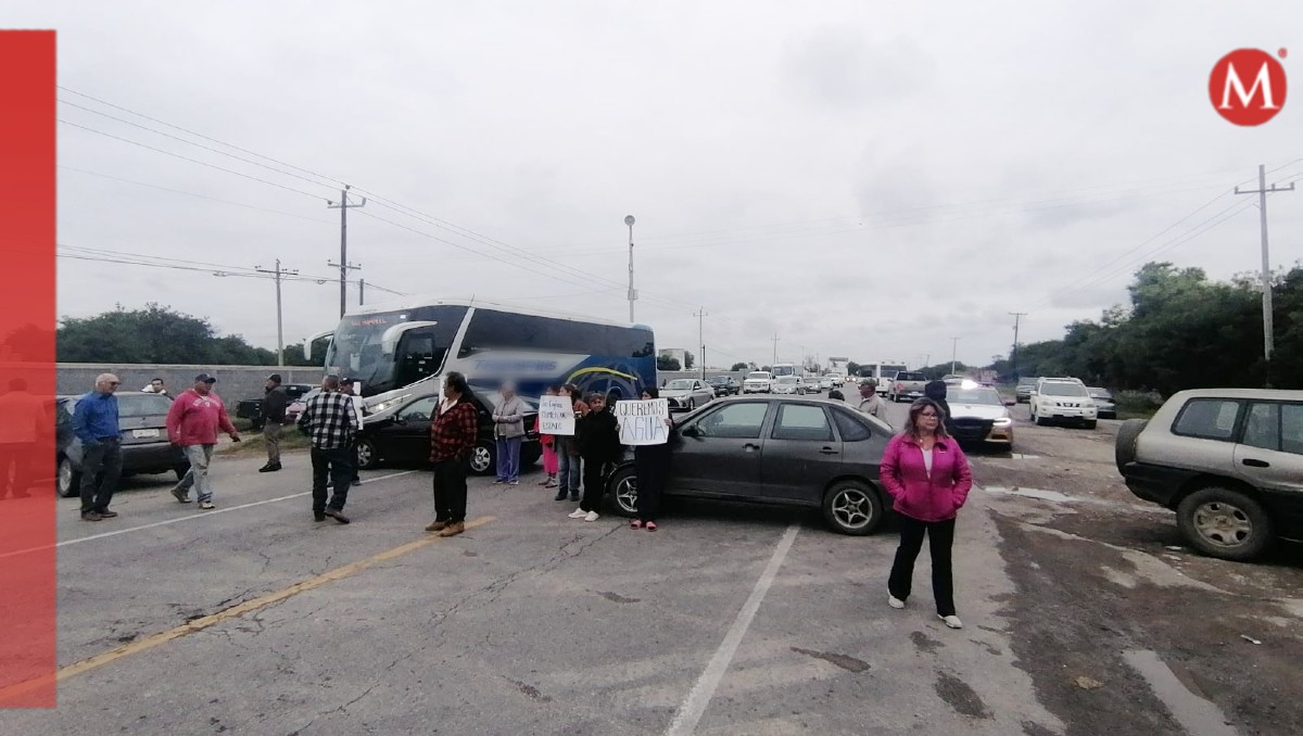 Por protesta cierran carretera Victoria-Monterrey en ambos sentidos