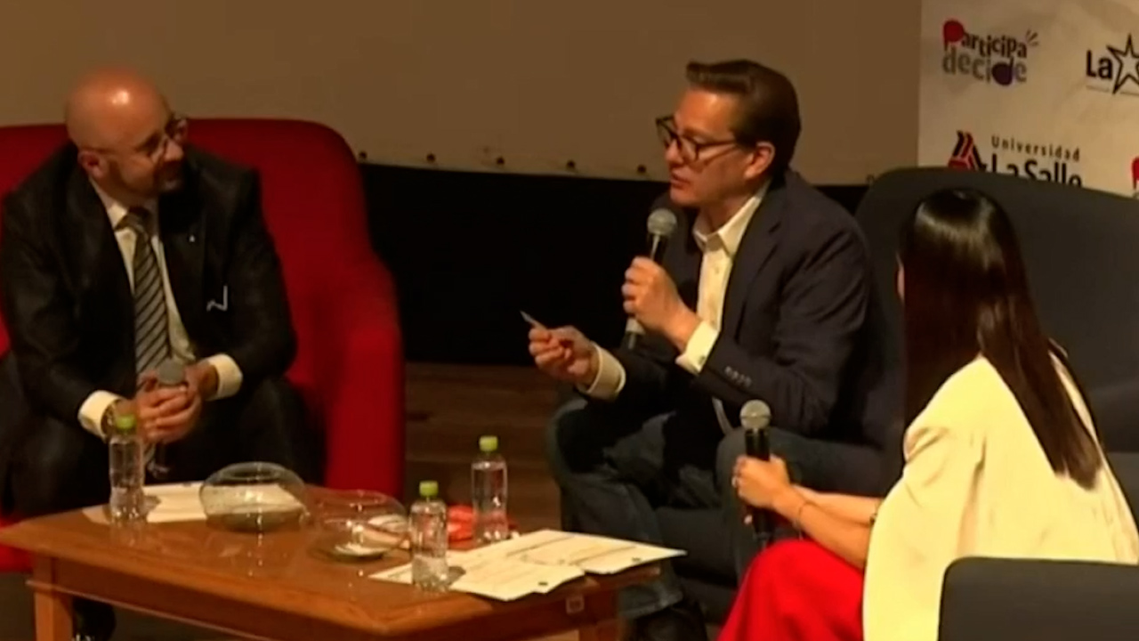 "La CdMx tiene más capacidad de emprendimiento que la juventud Europea o de EU": Chertorivski en diálogo con alumnos de la Salle