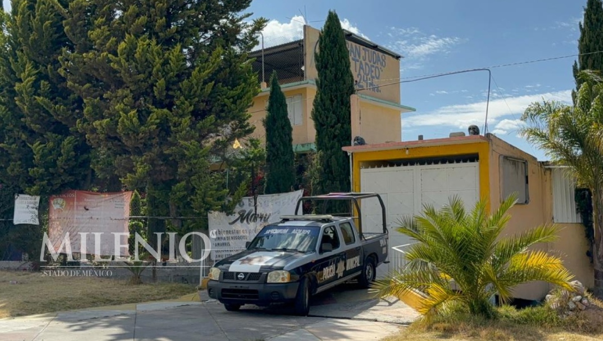 Fosa clandestina ubicada en vivienda de Jocotitlán. Foto: (Especial)