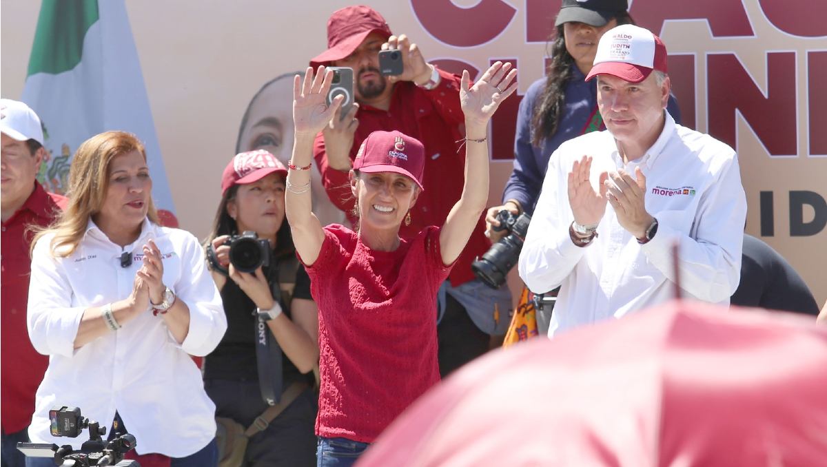 Claudia Sheinbaum en la plaza principal de Santa Catarina, NL |  Raúl Palacios
