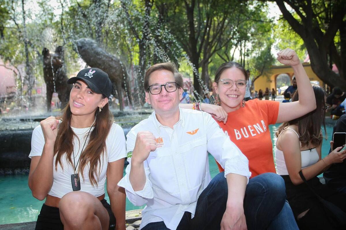 Chertorivski descarta declinar por algún candidato rumbo a Jefatura.
