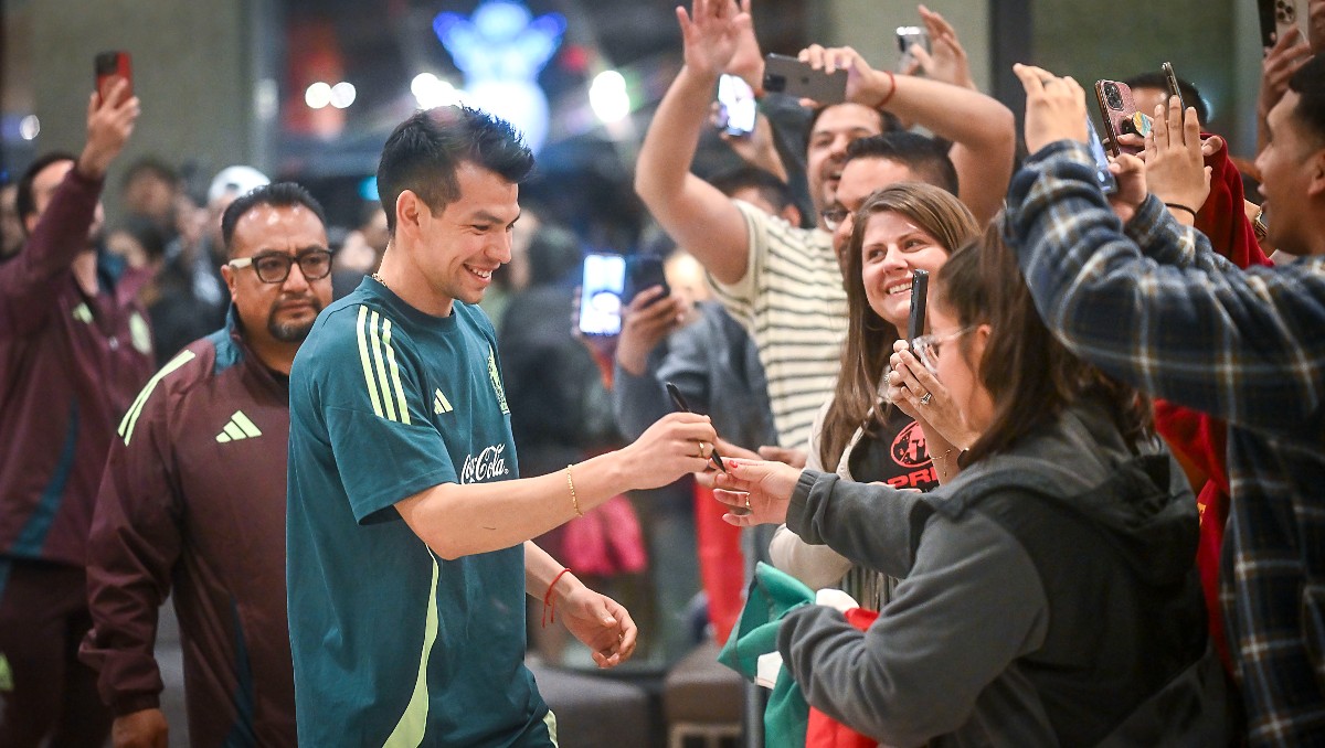 Fans llevan serenata al Tri previo a la final de la Nations League (Imago7)