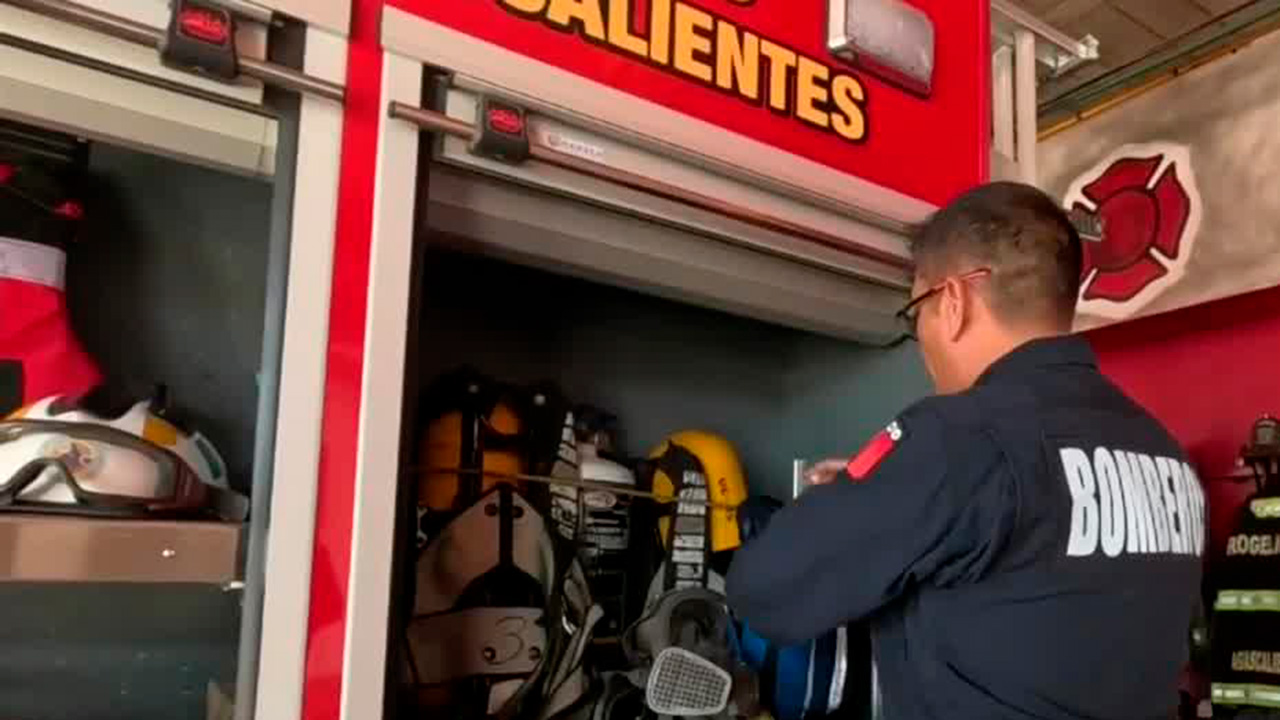 Elementos de seguridad de Aguascalientes rescatan a dos personas