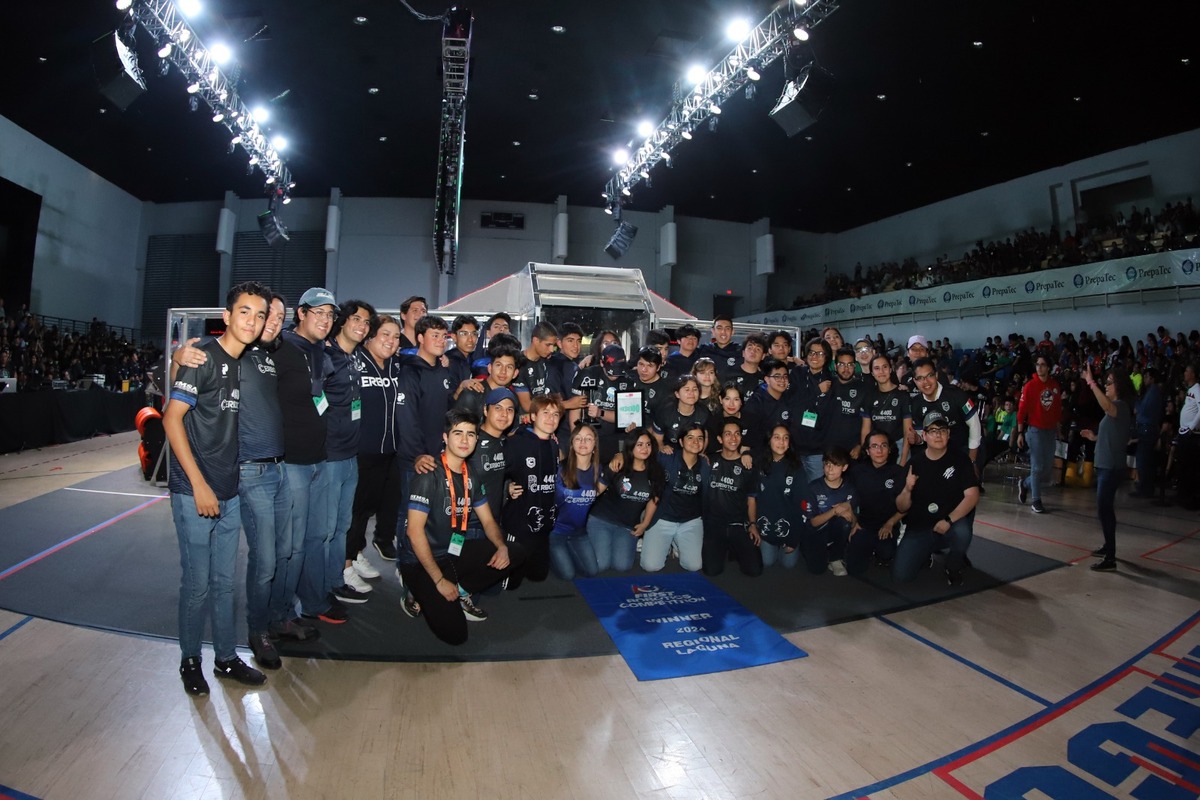 Alianza Roja: 4400 Cerbotics del Colegio Cervantes, 4635 Botbusters PrepaTec Monterrey y 3480 PrepaTec León (R. Riestra)