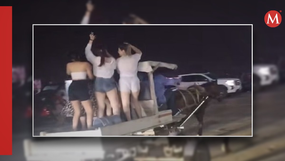 Jóvenes bailan sobre carretón en playa Miramar. (Especial)