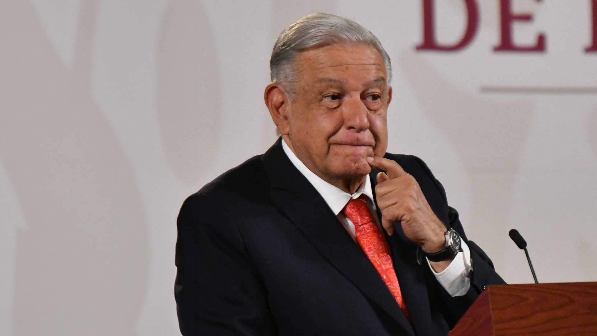 Descarta AMLO que haya más diplomáticos rusos que estadunidenses en México