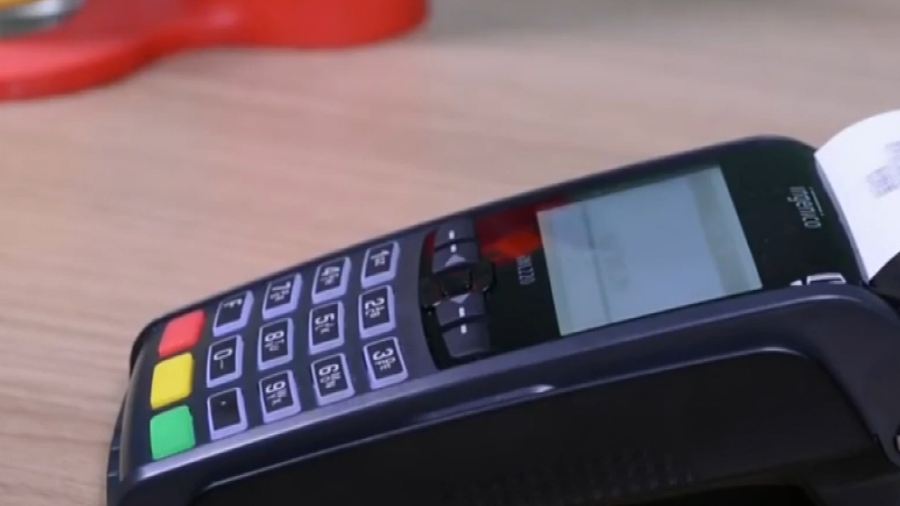 Visa y Mastercard llegan a acuerdo para limitar las comisiones a negociantes