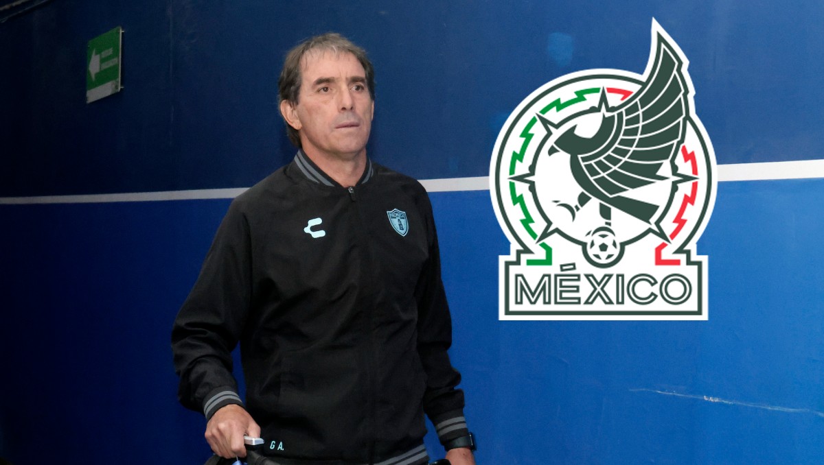 Guillermo Almada alza la mano para dirigir la selección mexicana (Imago7)