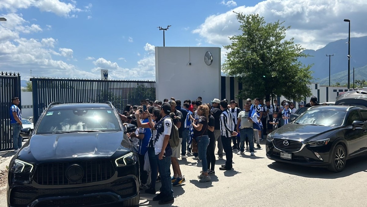 Monterrey siente el apoyo de sus aficionados (Felipe Galindo)