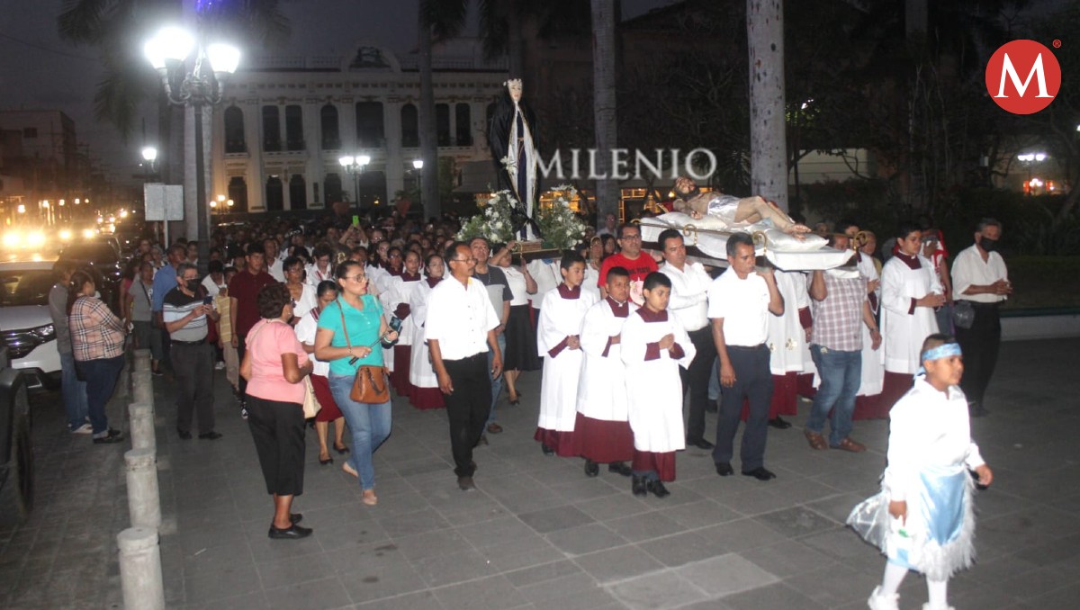 Católicos realizan procesión del silencio 2024 en Tampico. (Sergio Sánchez)