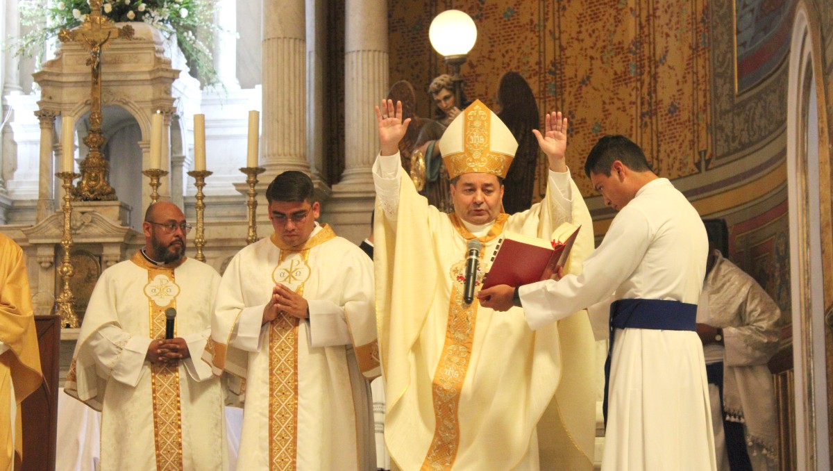 El número de personas sin religión subió al doble en Tamaulipas, de acuerdo con un conteo del Inegi. (Yazmín Sánchez)