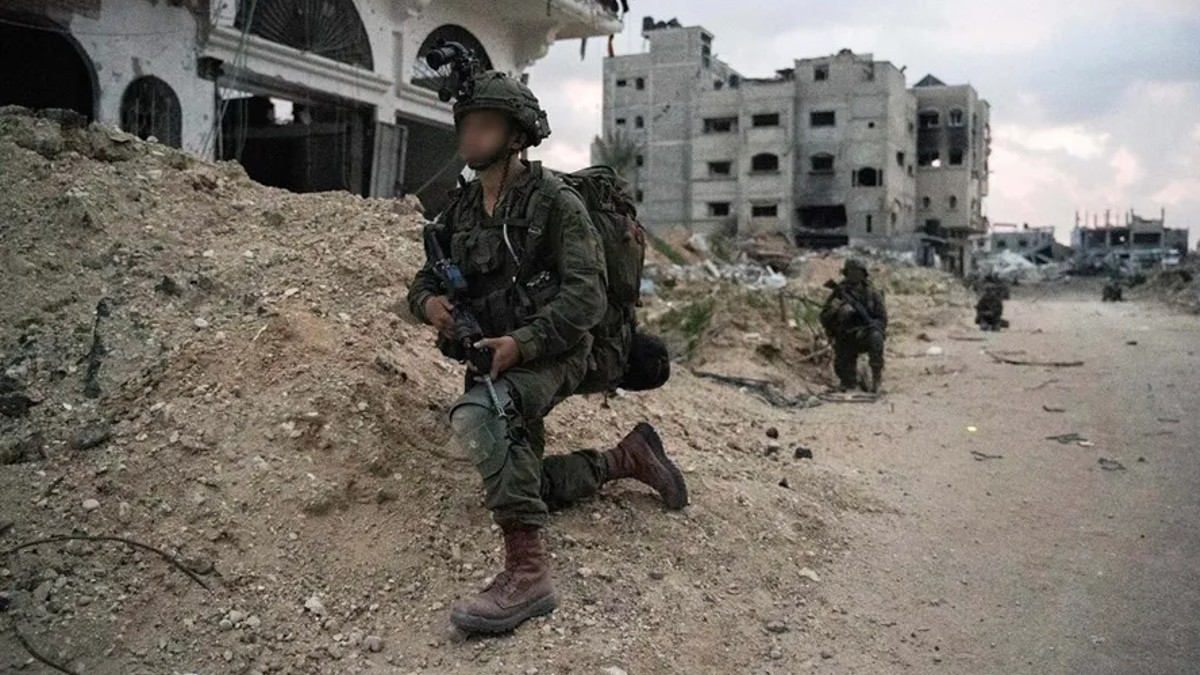 El Ejército israelí se retiró la madrugada de este lunes del hospital de Shifa. | EFE