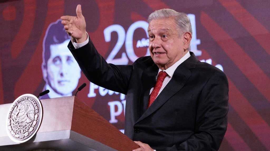“Gobierna, pero no manda”: AMLO sobre el gobernador de Guanajuato, Diego Sinhue