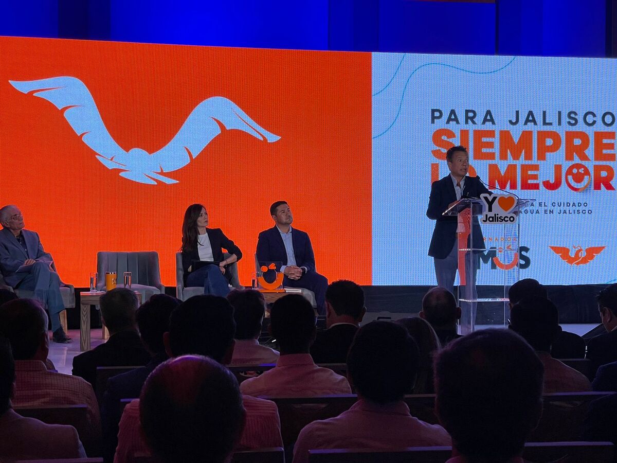Pablo Lemus presenta propuestas para garantizar agua a Jalisco (Karla Victoria Rodríguez)