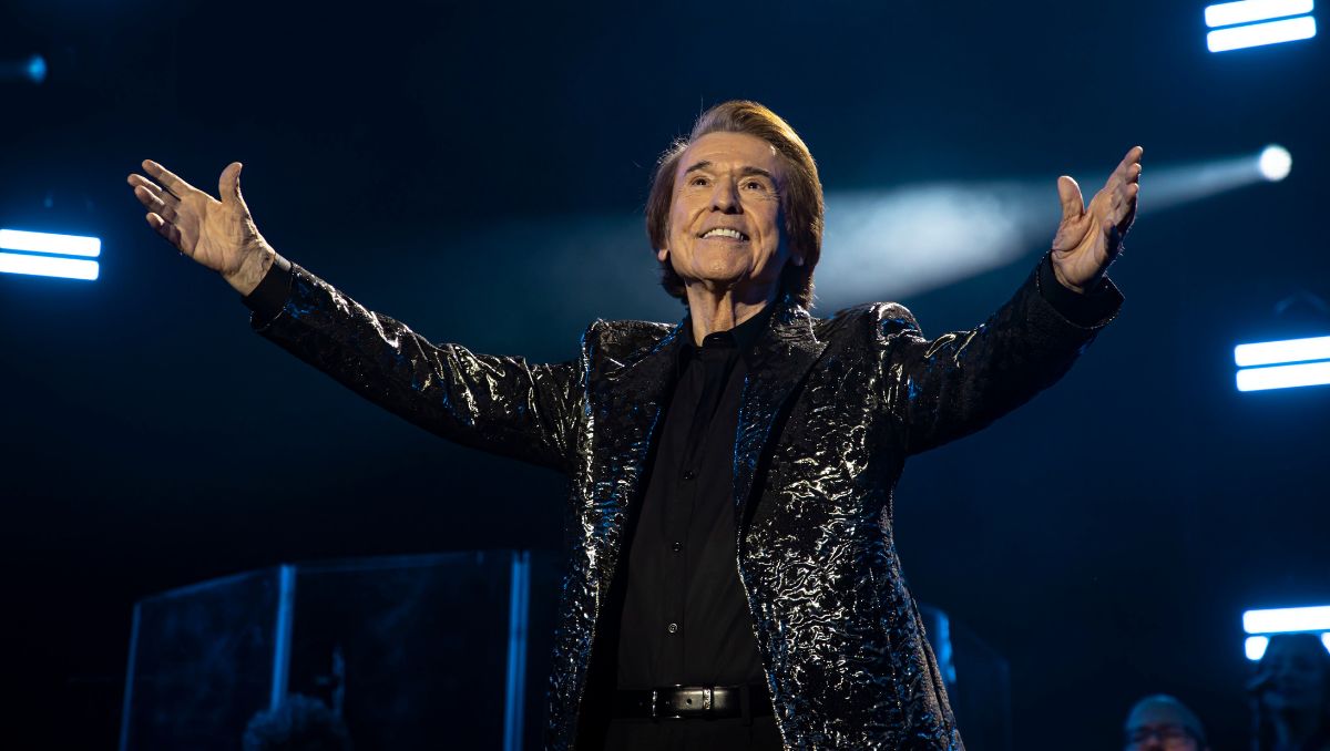 El cantante asegura que nunca ha tenido complejos en interpretar diversos géneros. Especial