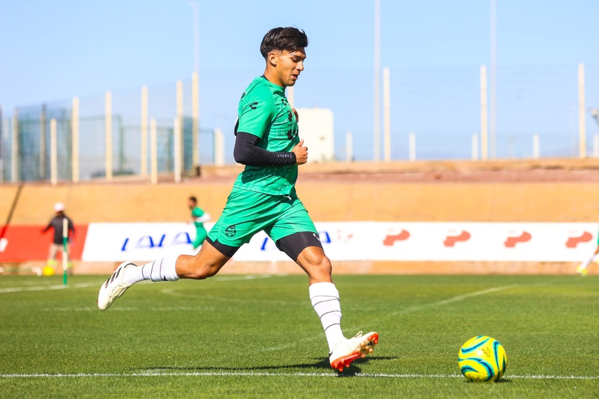 Emmanuel Echaverría. | Especial