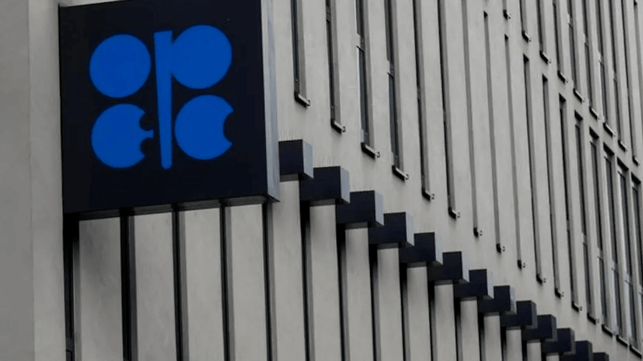 OPEP no cambiará política de producción ante repunte de petróleo este año