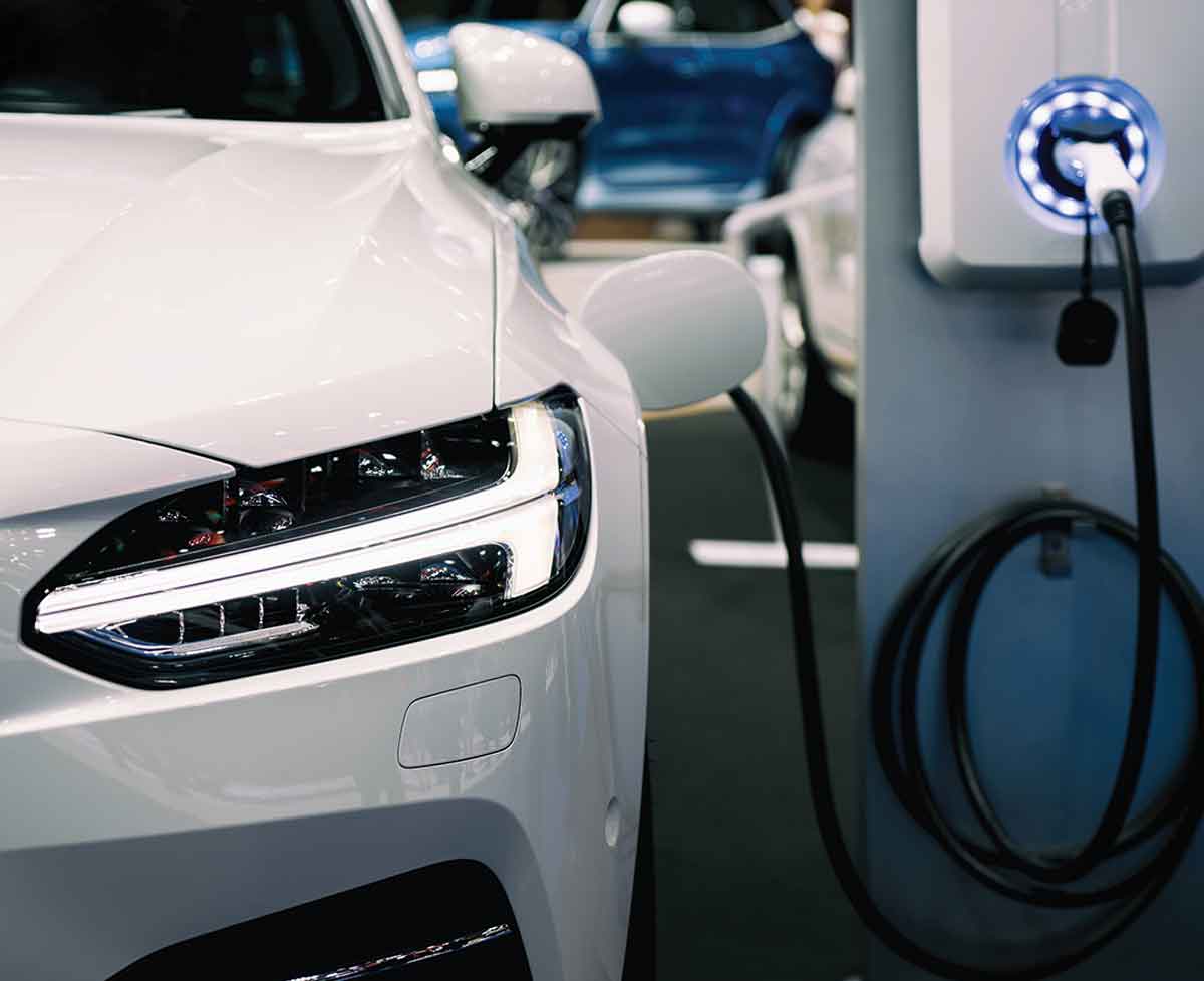 EN AGENCIA. La industria automotriz produjo 10.5 millones de vehículos eléctricos en 2023.