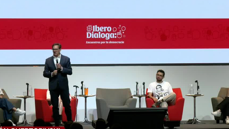 Salomón Chertorivski visitó la IBERO donde aseguró ser única opción sin corrupción