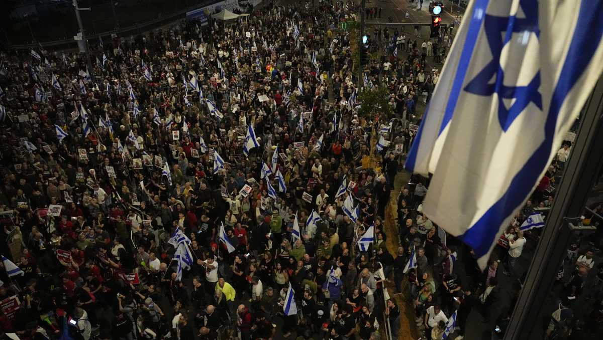 El hallazgo renovó la presión sobre el gobierno de Israel para llegar a un acuerdo que libere a los rehenes restantes. | AP