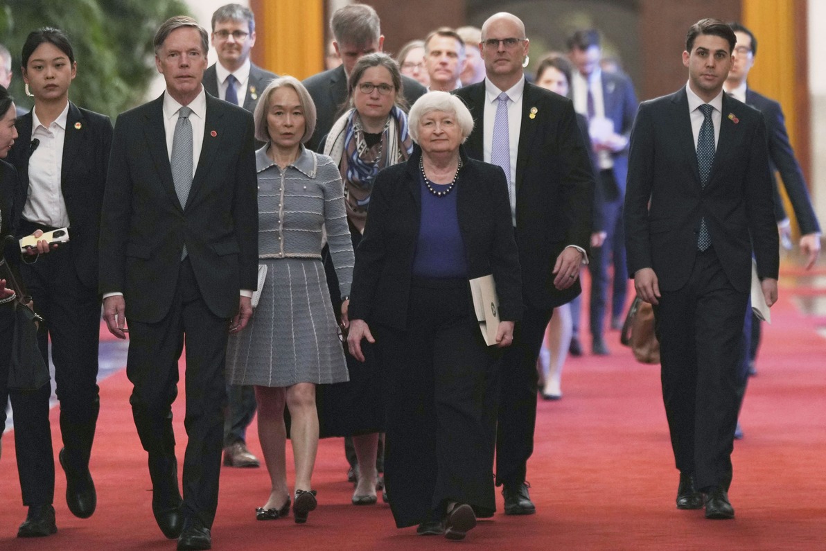 Janet Yellen, secretaria del Tesoro de EU se reúne con el primer ministro chino, Li Qiang, en Pekín | Agencia AFP