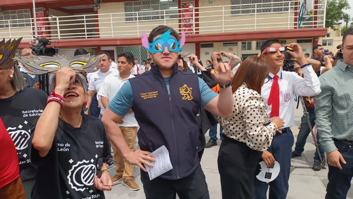 Samuel García tiene un deja vu con eclipse solar. Foto: Eduardo Mendieta