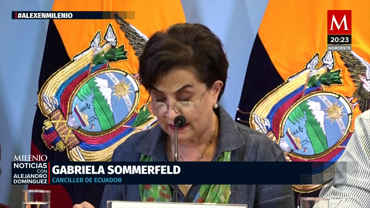 Canciller de Ecuador justifica incursión en embajada de México