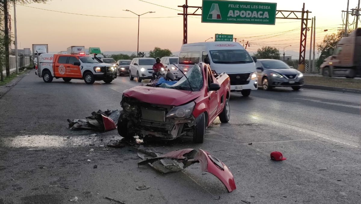 El accidente se registró en la carretera a Laredo en el municipio de Apodaca. Agustín Martínez