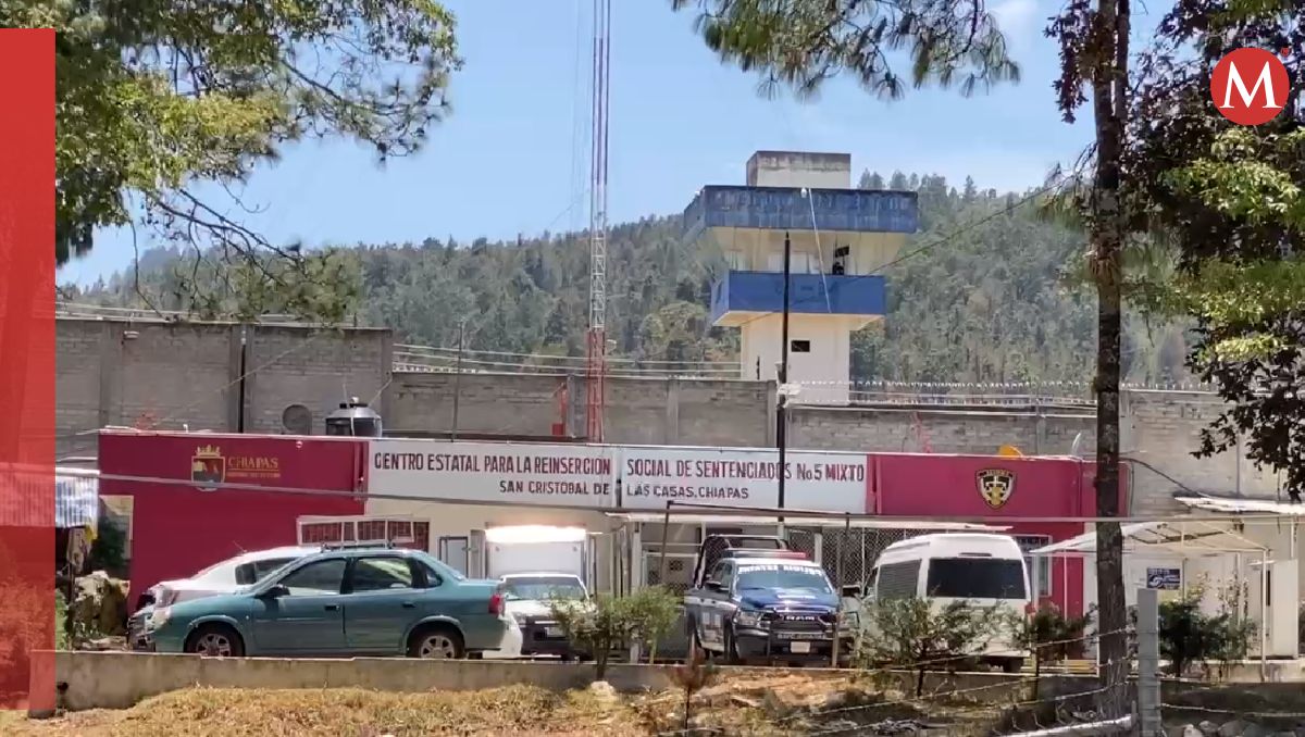Los familiares se manifestaron afuera del penal para denunciar los cobros desmedidos. | Especial