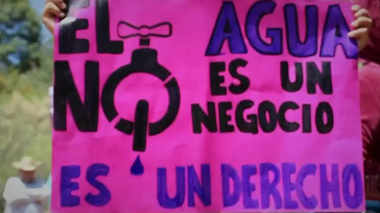 Habitantes de Morelia defienden sus recursos hídricos de empresas saqueadoras