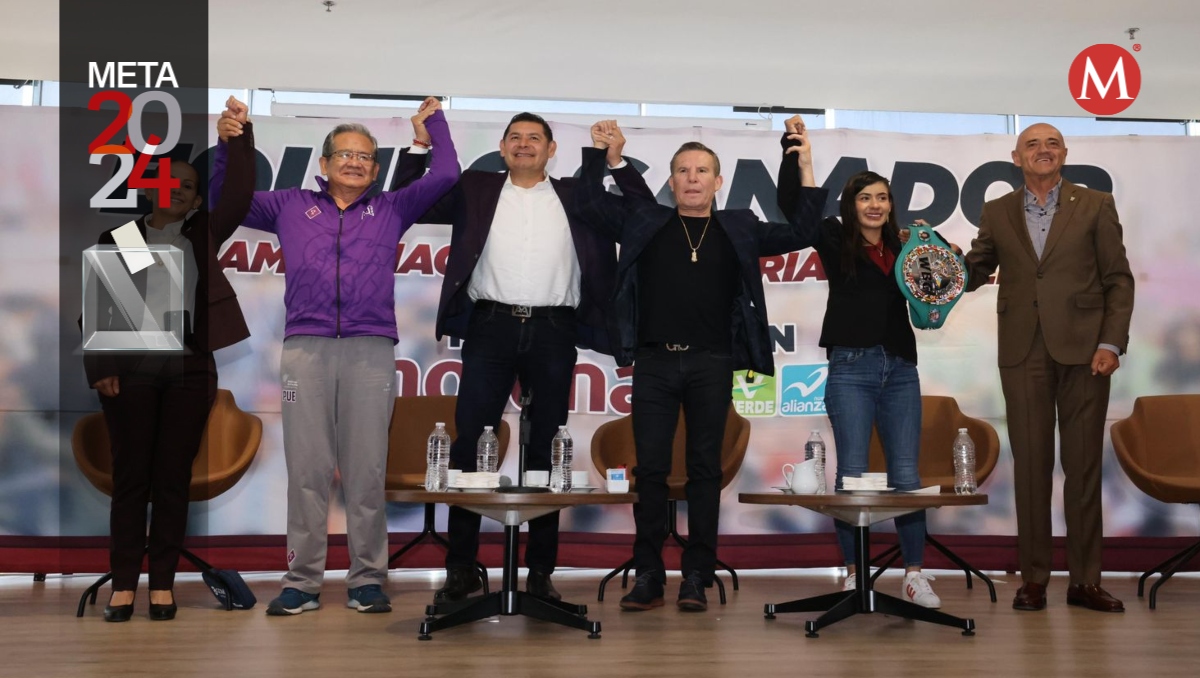 Armenta impulsará deporte en Puebla acompañado de Julio César Chávez |  Especial