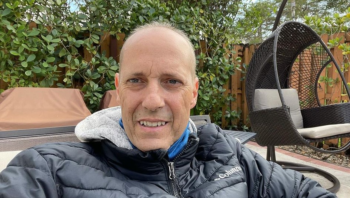 Paco Villa es apapachado por sus seguidores tras reaparecer en redes (Instagram @paco_villa_)