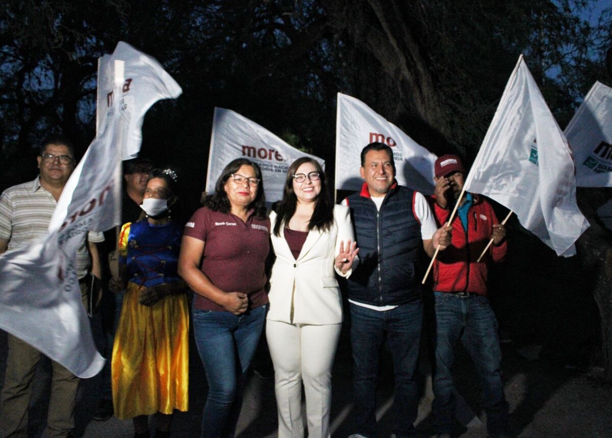Alhely Medina, candidata a la diputación local por el distrito 01.