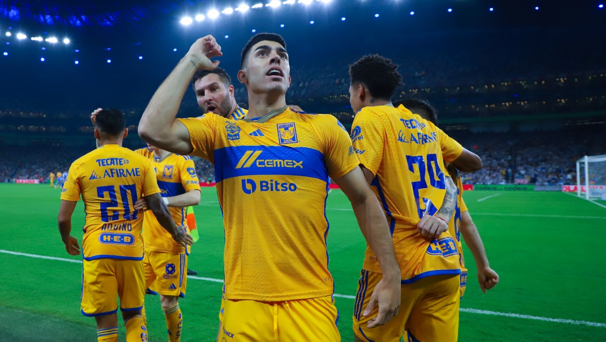 Juan Brunetta marca el gol más rápido en la historia del Clásicos Regio (Imago7)