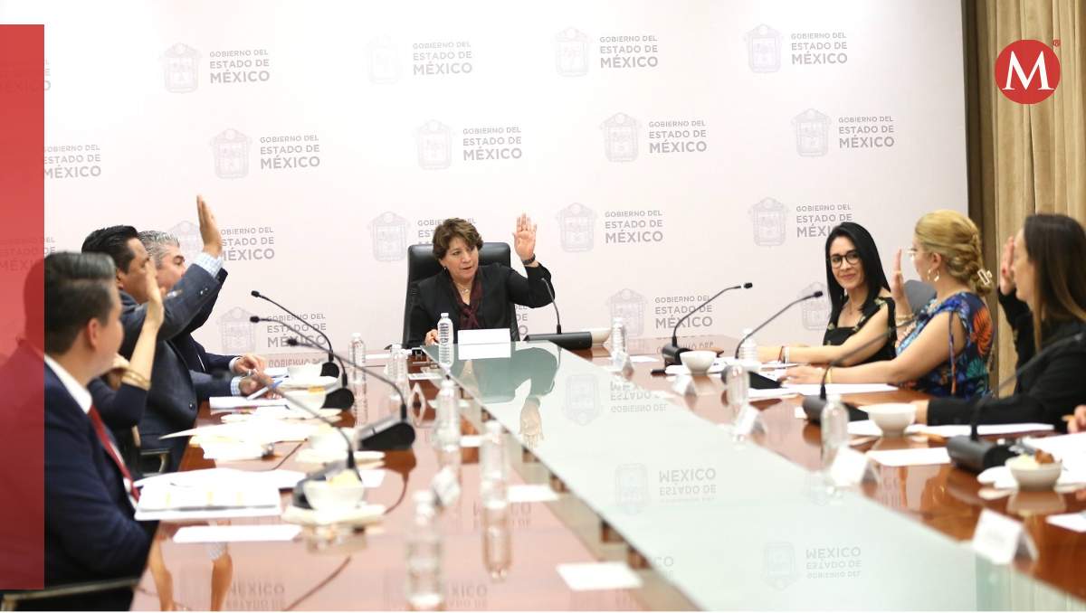 Junta Directiva del DIF Estado de México| Foto: Especial