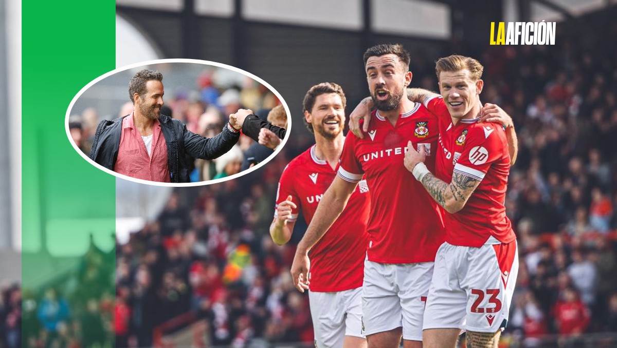 Wrexham, el club de Ryan Reynolds, logra el ascenso a la tercera división (X: @Wrexham_AFC/Reuters)
