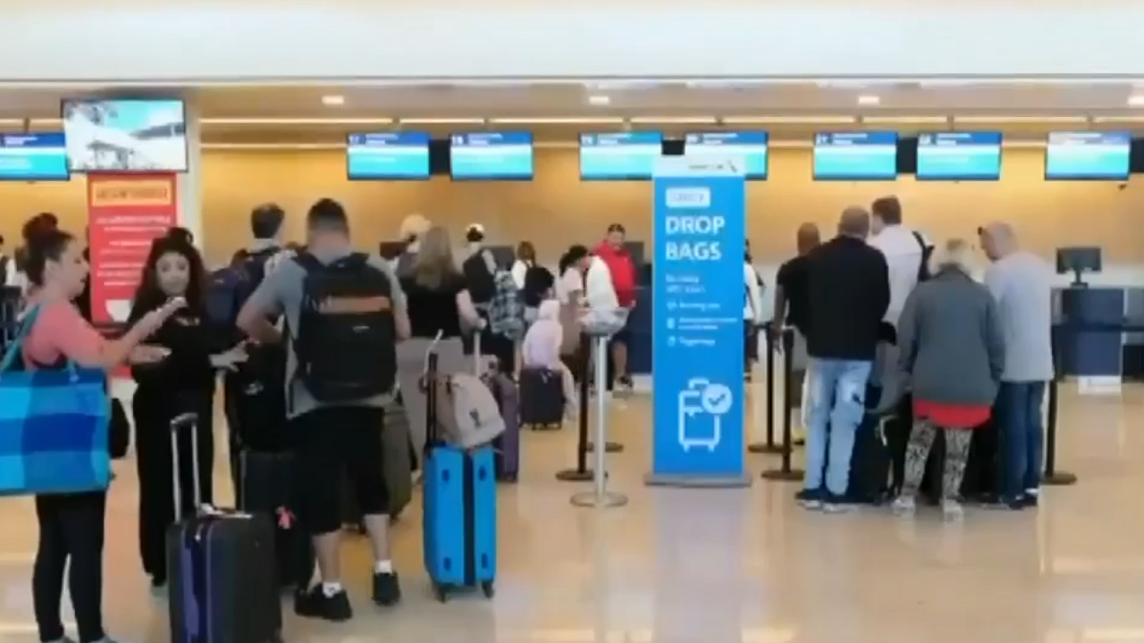 QR pondrá en marcha visado electrónico para turistas brasileños