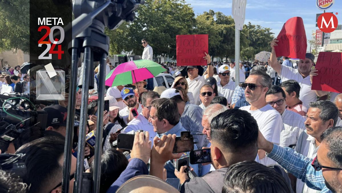 Los dirigentes y simpatizantes del PAS se manifestaron por la desaparición. | Manuel Aceves