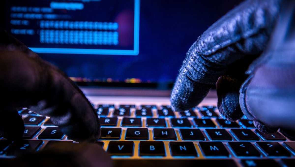 Ataques con ‘bots’ atacan a organizaciones y sectores, quitándoles millones de dólares en años recientes. | Especial