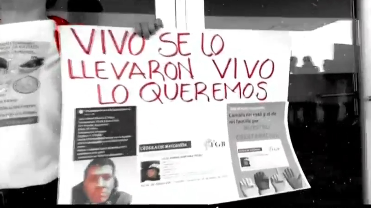 Madres buscadoras se manifiestan frente al ayuntamiento de Fresnillo, Zacatecas