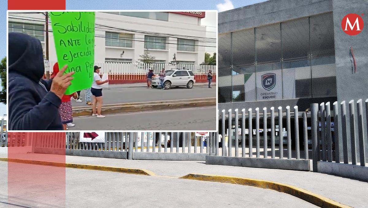 Manifestantes bloquean el tráfico en Pachuca por supuesta falta de atención médica para una niña