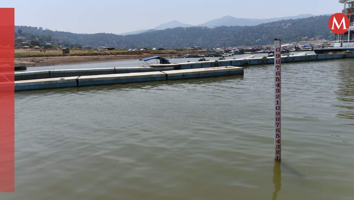Niveles bajos en presa de Valle de Bravo afecta a comerciantes| Foto: Tania Contreras