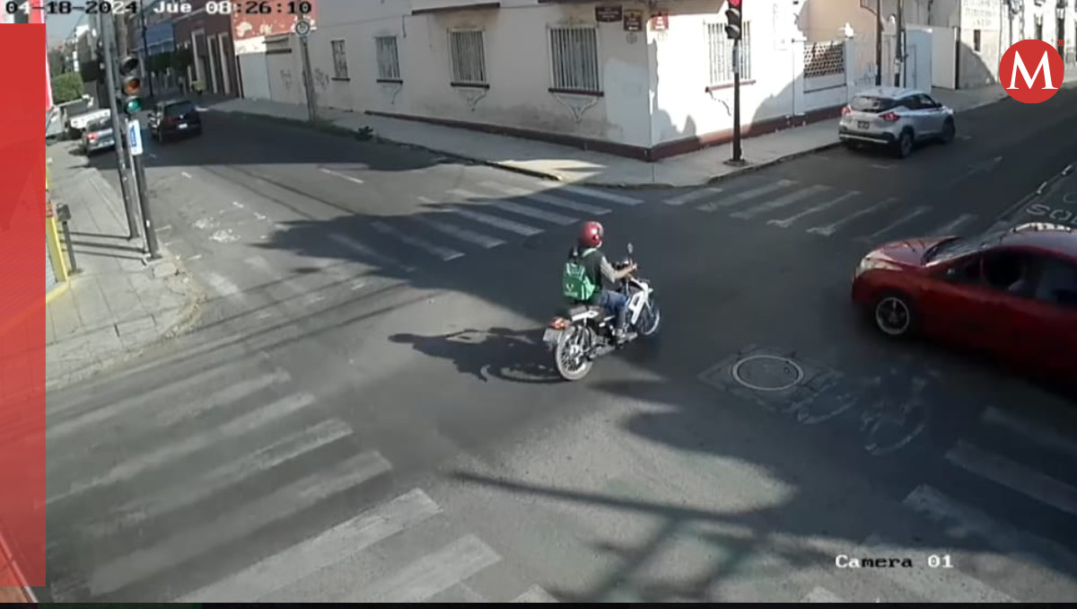 Adulto mayor muere tras impactarse contra auto en centro histórico | Especial