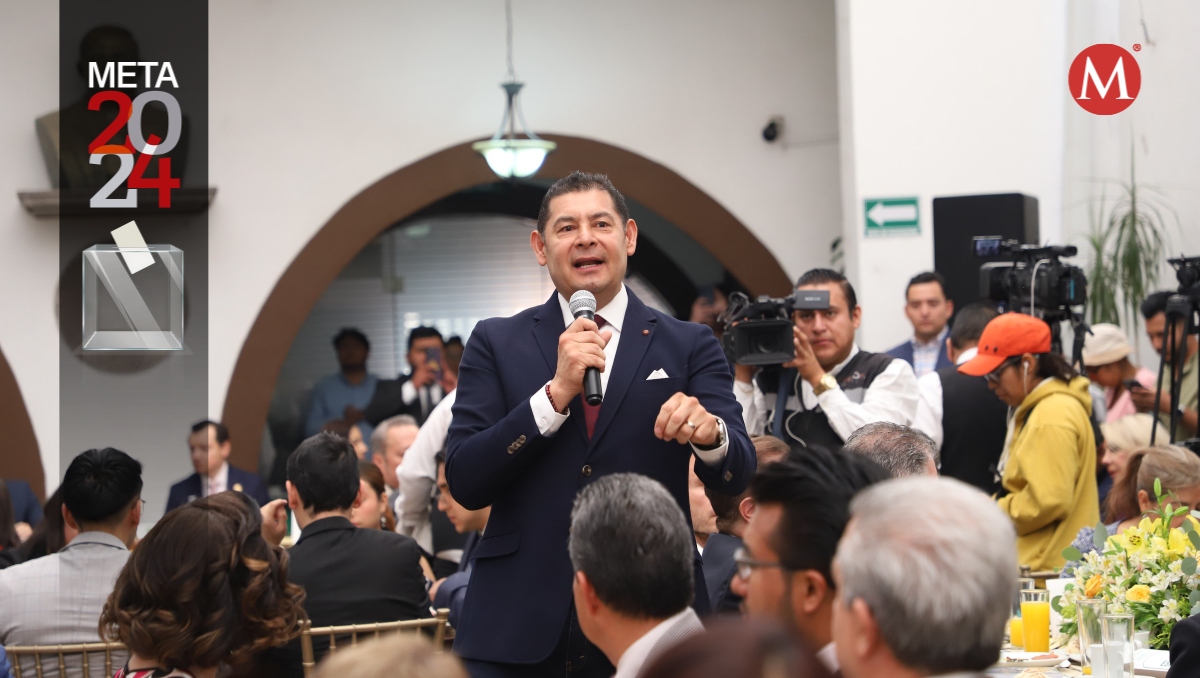 Armenta propone titulación universal durante campaña en Puebla | EsImagen