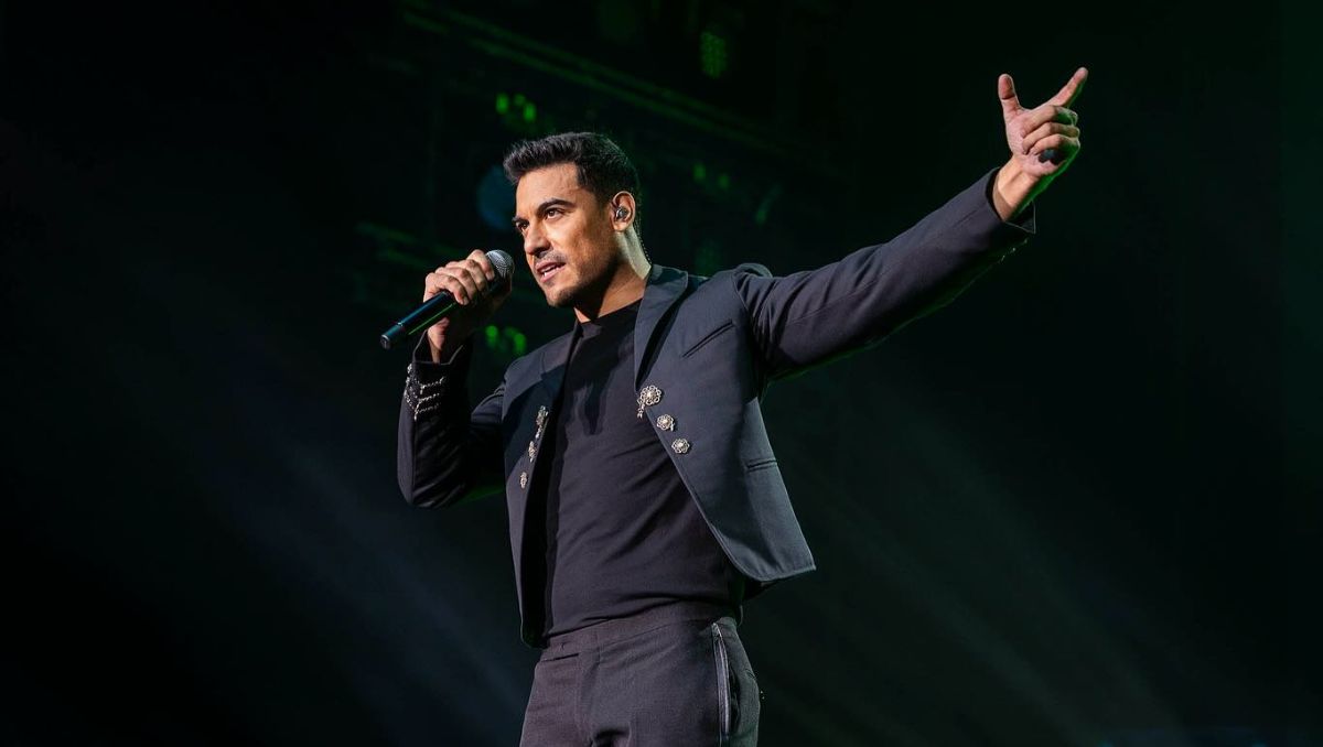El cantante conectó de inmediato con el público regio. Especial