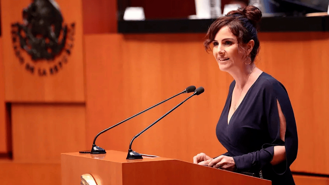 "Aquí solo se discute lo que el Presidente les ordena": Nancy de la Sierra en el Senado