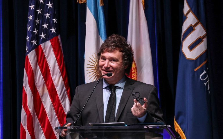 Presidente Javier Milei en la Universidad Internacional de Florida (AFP)