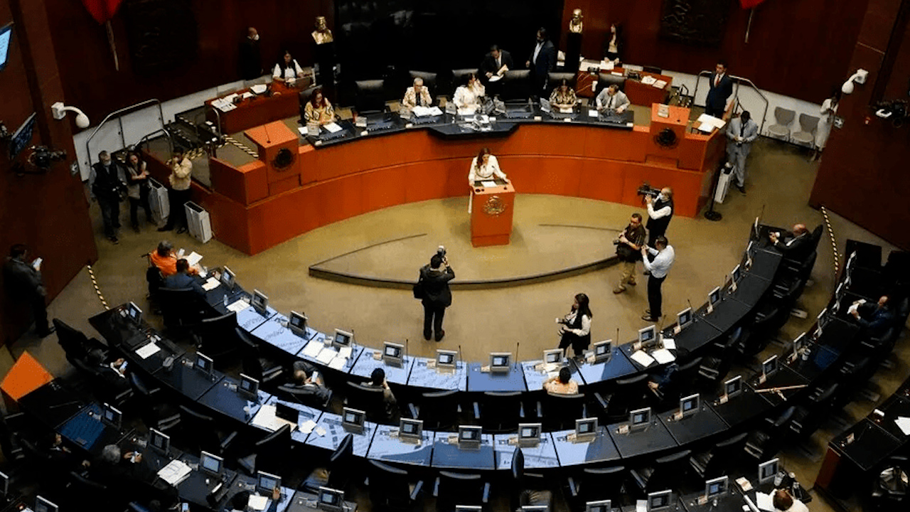 Senado avala Ley de Amnistía; Presidente podría otorgar indulto directo